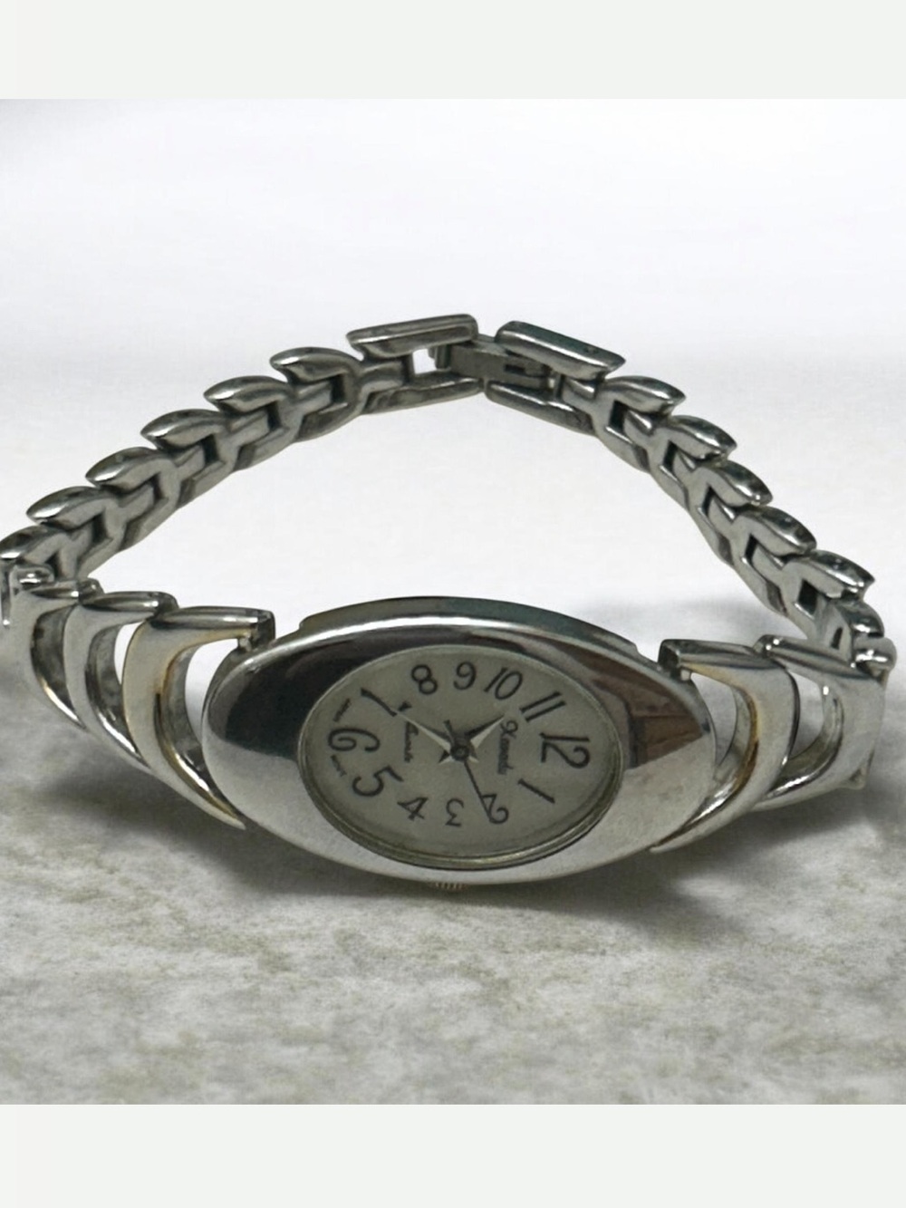 Vintage Xanadu Japan Movt Mother of Pearl Watch